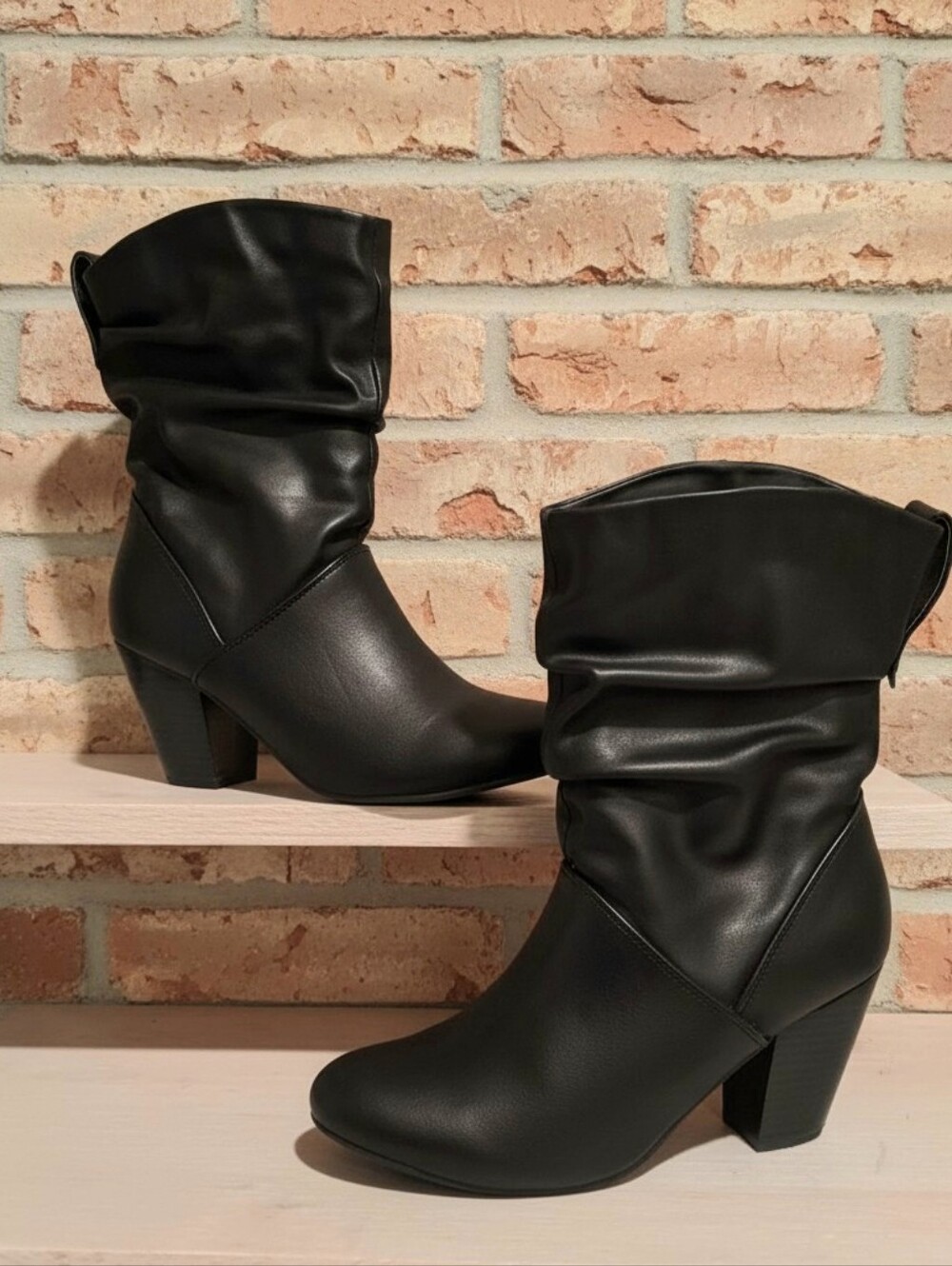 Fergalicious Black Slouch Block 3 In Heel Boots Size 7.5 Faux Leather Inside Zip